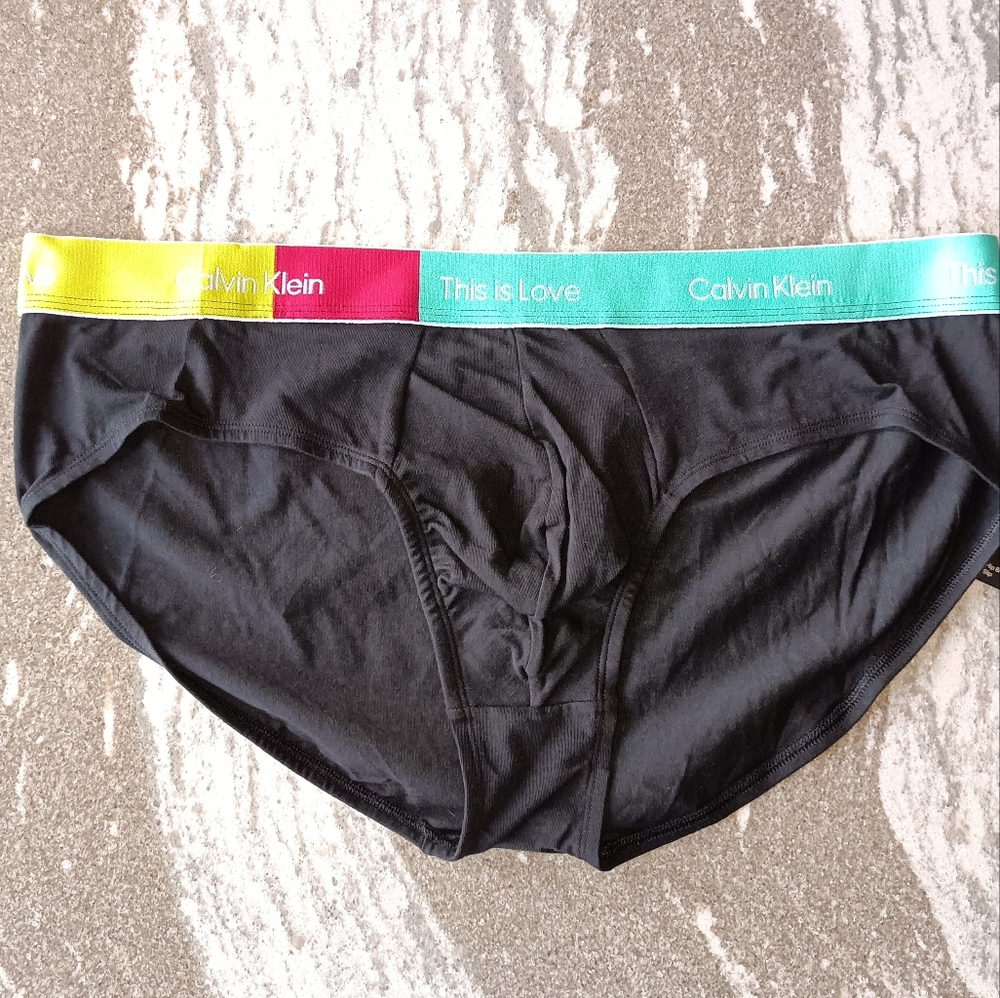 Calvin Klein Men's This is Love Pride Hip Brief Underwear New Size XXL